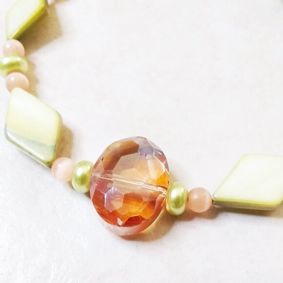 Charteuse & Tangerine! Beaded Bracelet: Shell Crystal CatsEye Faux Pearls 6.5-7" - Picture 2 of 10